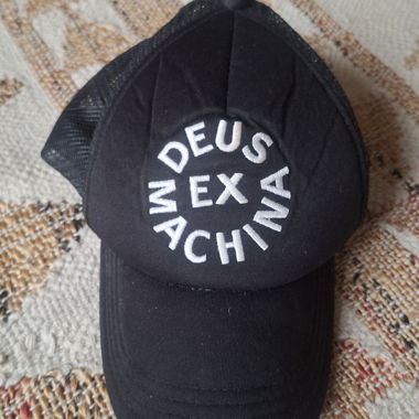 Cappellino DEUS EX MACHINA