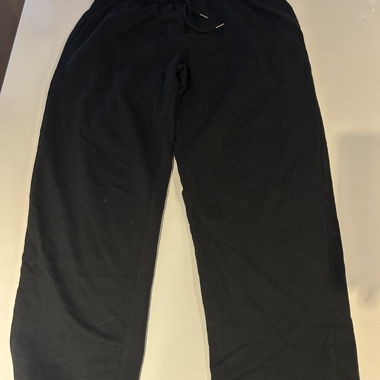 Basic black training wear, no brand
