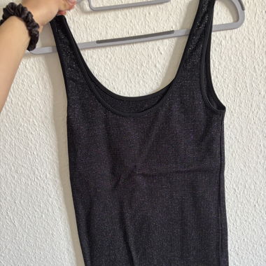 Robe courte effet pailletée 