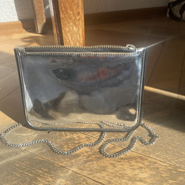 pochette argentata Mango mai usata 