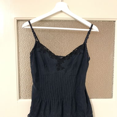 schwarzes Y2K fairy top