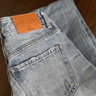 Jeans a gamba dritta