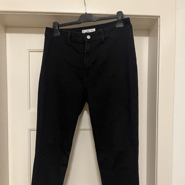 Schwarze Jeans