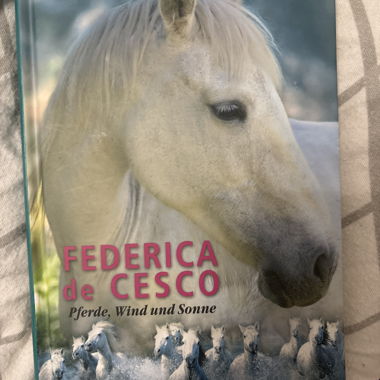 Libro di Federica de Cesco