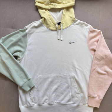 Nike Hoodie in Pastel Colours, Size S