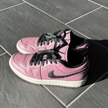 Nike Jordan low