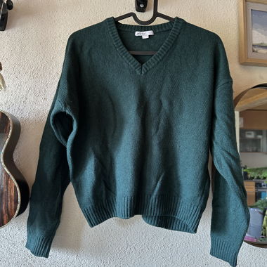 Maglione Verde Scuro a Collo a V