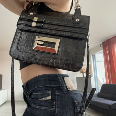 black croc guess bag
