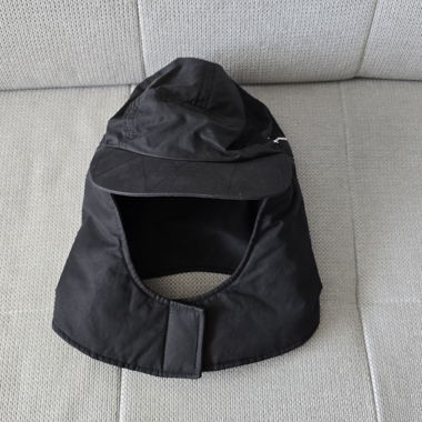 Jacquemus schwarze Kapuzenkappe