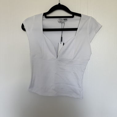 Top - white