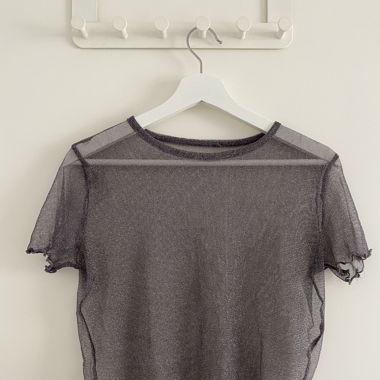 Short sleeve silver top/tshirt