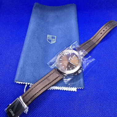 Oris Aquis Lady Date