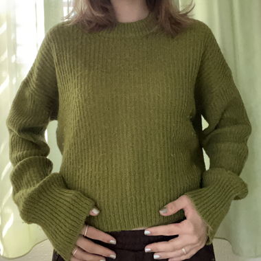 Pull en maille vert olive