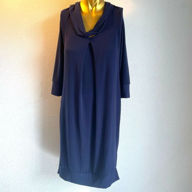Robe fluide bleu marine 