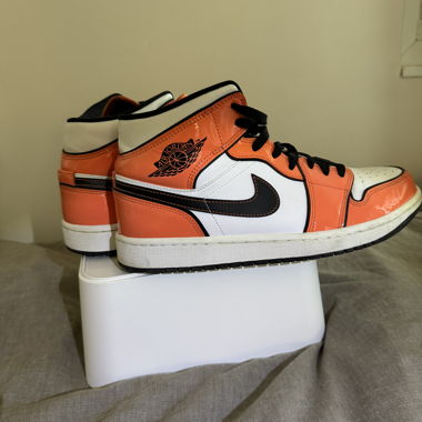 Air Jordan 1 Mid arancione e bianco EU 44