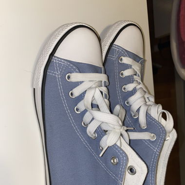Schuhe Babyblau