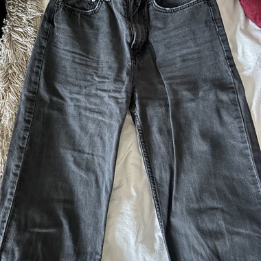 Wide jeans