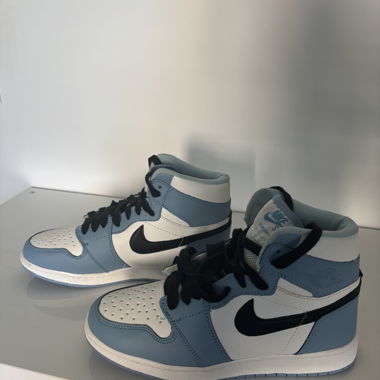 Jordan 1 Retro High - University Blue