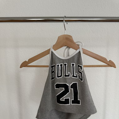 BULLS 21 Top