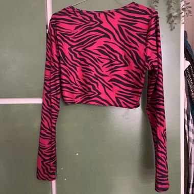 zebra print long sleeve crop top