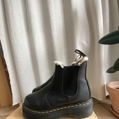 Dr. Martens Chelsea Boots (winter)