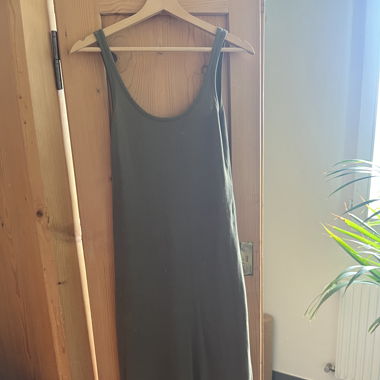 Langes Basic-Kleid