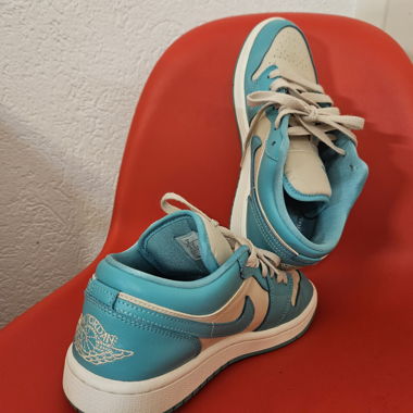 NIKE JORDAN 1 LOW TEAL-SAIL