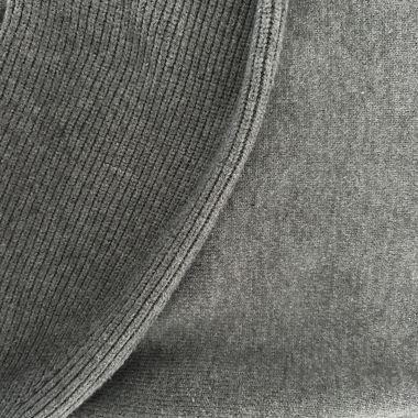 Maglione in maglia grigio