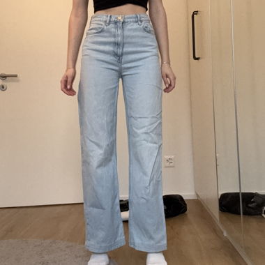 Jeans taille haute large bleu ciel