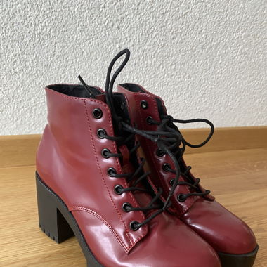 Stiefeletten Buegundi rot