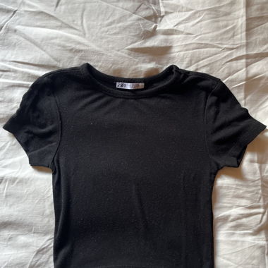 T-shirt noir Zara