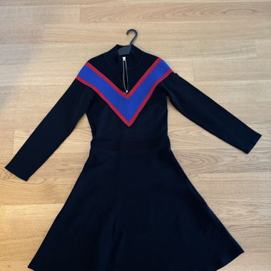 Robe Sandro Paris en parfait état 