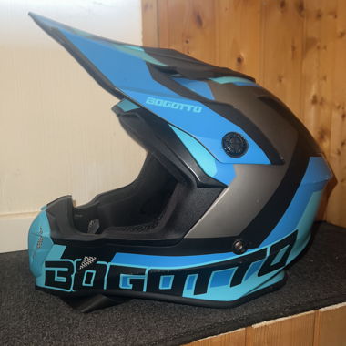 Casque de motocross Bogotto V332