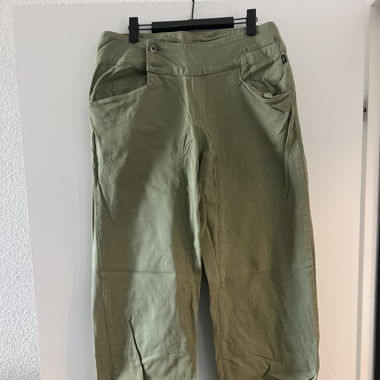 Jeans Nikita Gr. 31“ Länge 34