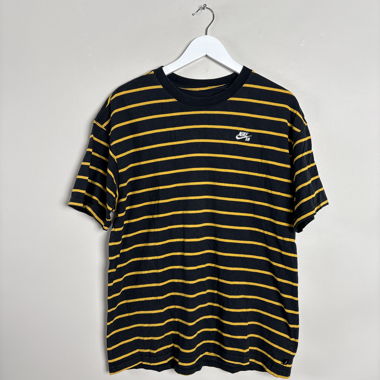 Nike SB gestreiftes T-Shirt M