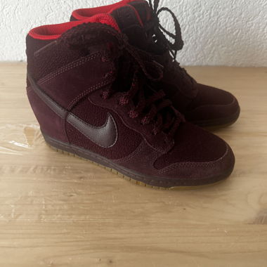 Nike 