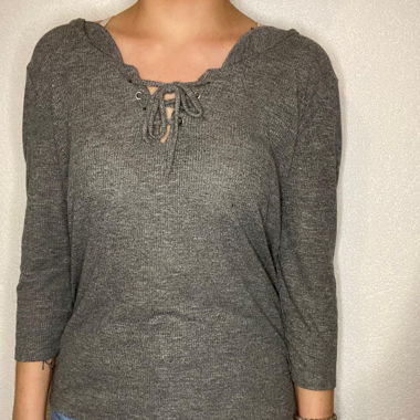 Pull gris