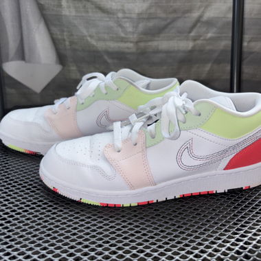 Air Jordan 1 Low