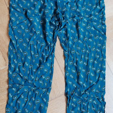 Petrol farbene lockere Hose