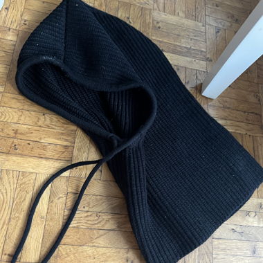 Black knitted hood accessory