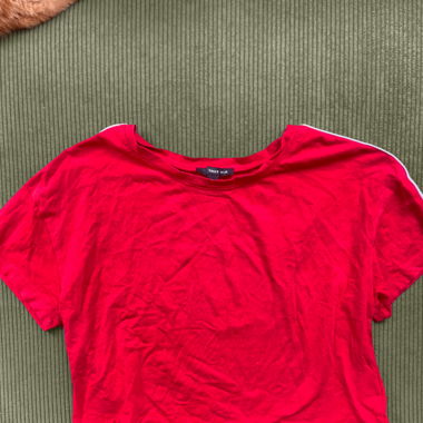 Rotes Crop Top