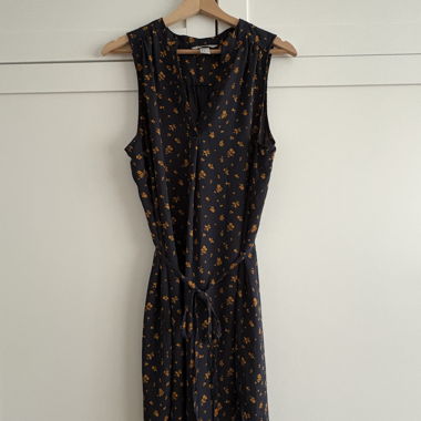 Robe sans manches fleurie