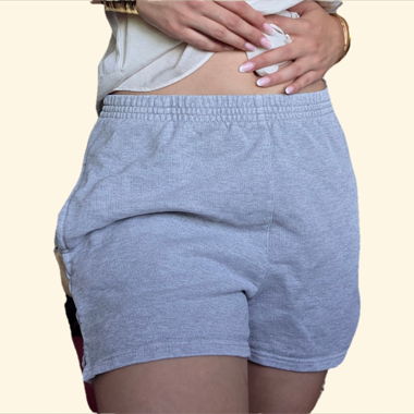 Graue Sweatshorts