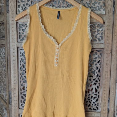 Top Giallo M