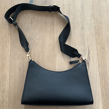 Handtasche schwarz