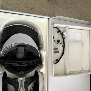 Playstation VR2 Inkl. Zubehör - Wie Neu!