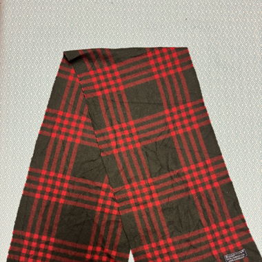 VINTAGE BURBERRY SCARF