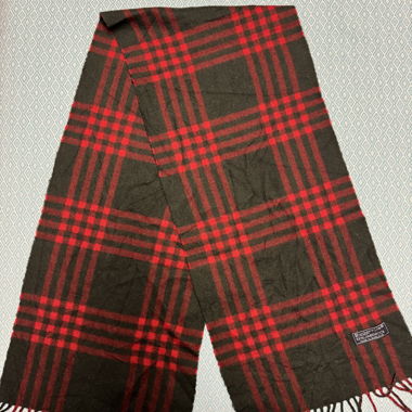 VINTAGE BURBERRY SCARF