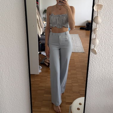 Pantaloni ampi azzurro chiaro