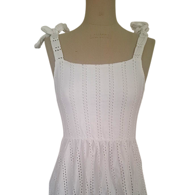 White lace Top – Adjustable Shoulder Ties – Size S